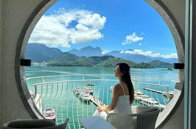 Reflections in Motion Sun Moon Lake Adventure - Price and Value Analysis