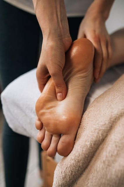 reflexology-foot-massage-nyc-45-mins