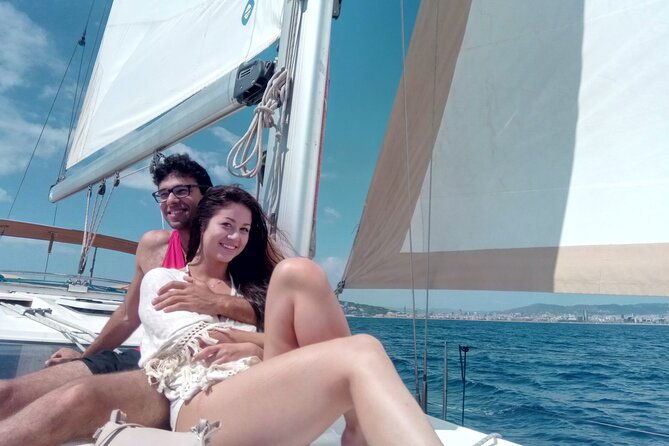 refreshing-private-sailing-tour-in-barcelona-max-11-persons