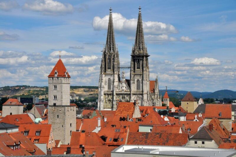 regensburg-express-walk-with-a-local-in-60-minutes
