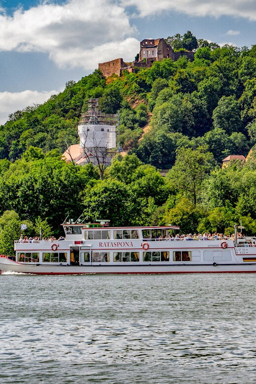 Regensburg: Klinger's Sightseeing Boat Tour to Walhalla - Pricing and Value