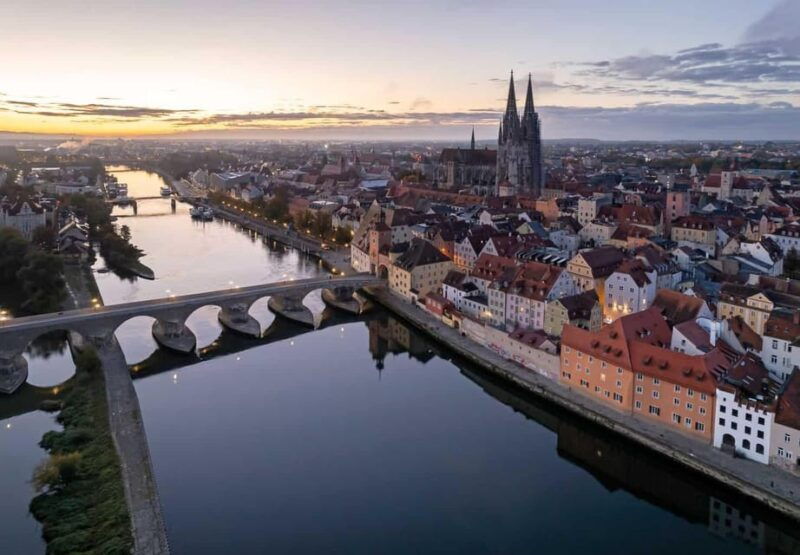 regensburg-old-town-of-regensburg-with-stadtamhof