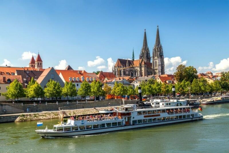 regensburg-old-town-of-regensburg-with-stadtamhof