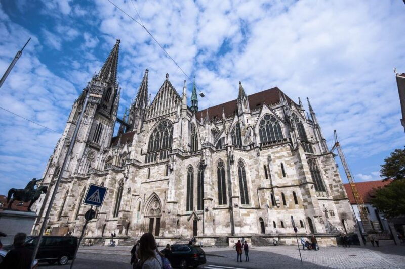 regensburg-private-walking-tour-with-professional-guide