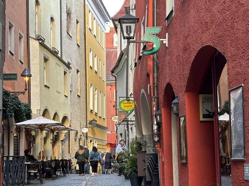Regensburg Unveiled: Through Its People, Art and Flavors - Culinary Delights and Local Flavors
