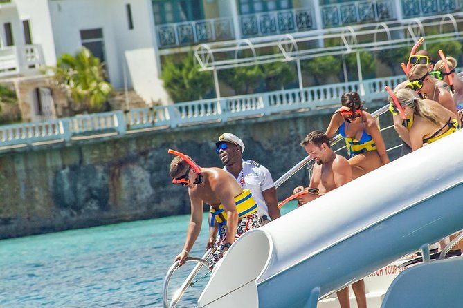 reggae-catamaran-and-snorkeling-cruise-montego-bay