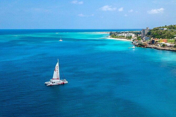 reggae-family-catamaran-cruise-from-montego-bay