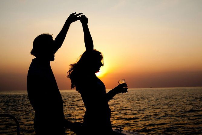 reggae-sunset-cruise-from-south-coast
