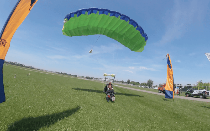 reggio-emilia-tandem-skydiving-experience