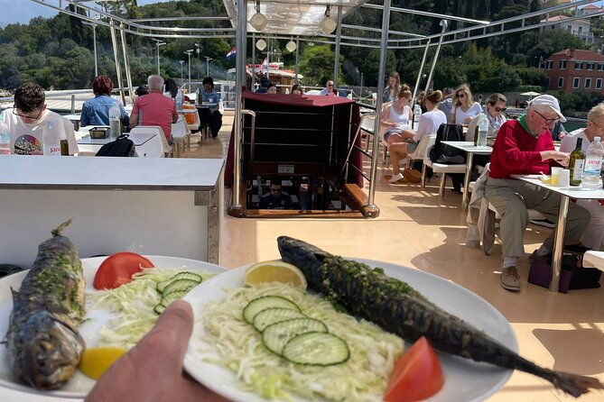 regina-maris-premier-elaphite-islands-full-day-with-lunch