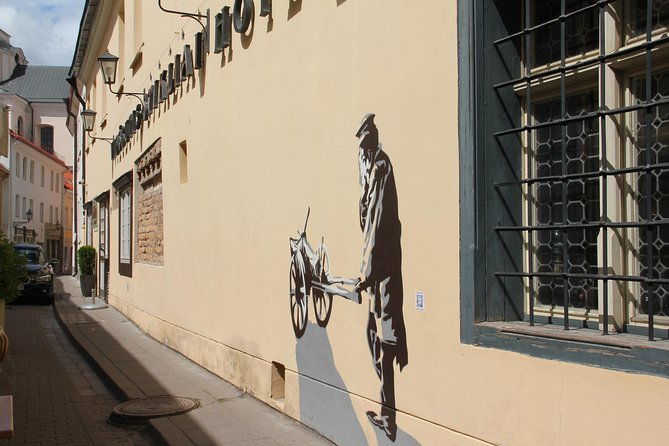 regular-walking-tour-of-jewish-vilnius