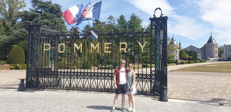 Reims : Discovery Small producers Champagne Day tour - FAQ
