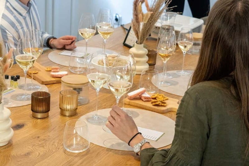 Reims: Morning Champagne Tasting with Local Expert - Reims: Morning Champagne Tasting with Local Expert