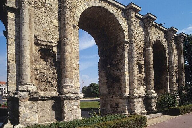 reims-scavenger-hunt-and-highlights-self-guided-tour