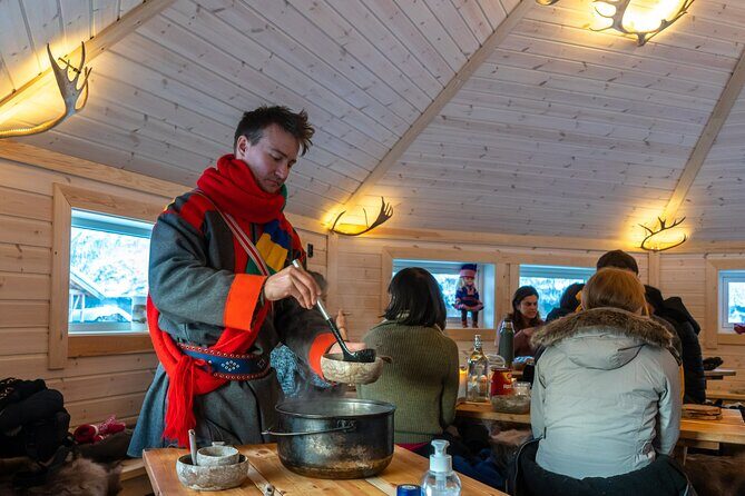 Reindeer feeding & Saami Culture with chance for Northern Lights - Analyzing the Value