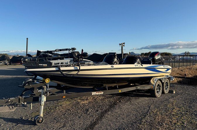 Relaxed 4 hour bass fishing experience at Lake Biwa for 3 people - The Sum Up