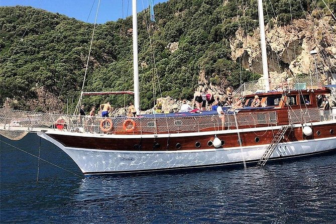 relaxing-cruise-with-lunch-in-marmaris