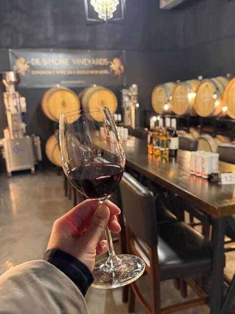 relaxing-lunch-wine-tour-through-niagaras-wine-country
