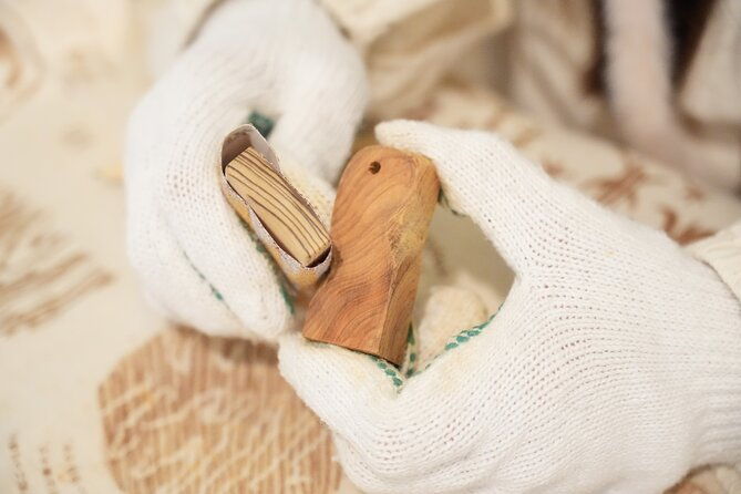 relaxing-yakusugi-woodworking-experience-in-kagoshima