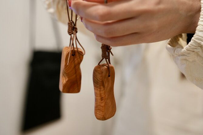 relaxing-yakusugi-woodworking-experience-in-kagoshima