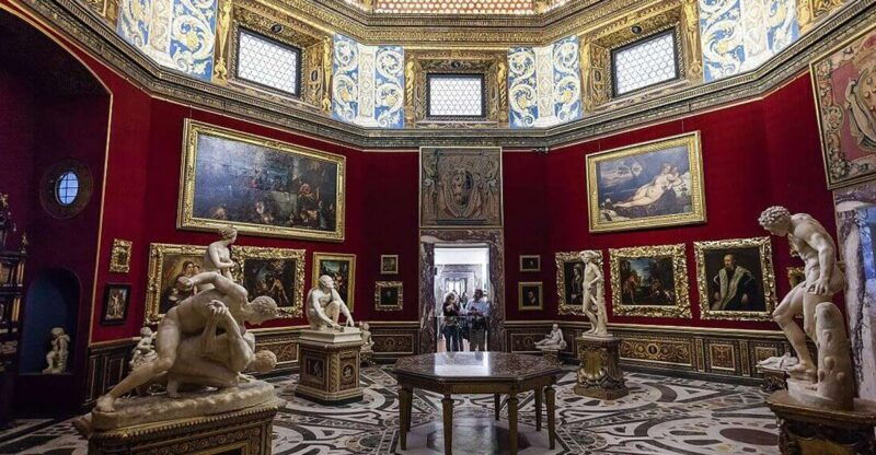 renaissance-masterpieces-medici-stories-uffizi-gallery
