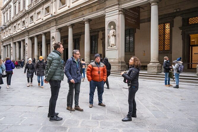 Renaissance Revealed: "Guided Tour of the Uffizi Gallery" - An In-Depth Look at the Guided Uffizi Tour