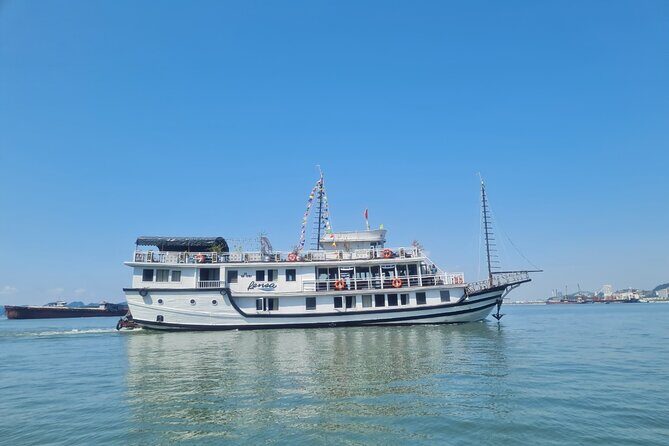 Renea Cruise Best Boutique Cruise 2 Days 1 Night in Bai Tu Long - Key Points