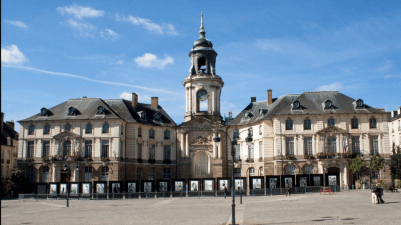 rennes-gourmet-food-walking-tour-taste-britannys-flavors