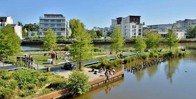 Rennes: Legends and Myths Walking Tour - Detailed Breakdown of the Itinerary