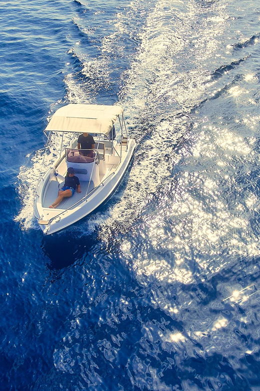 rent-a-boat-all-day-july-in-castellammare-del-golfo