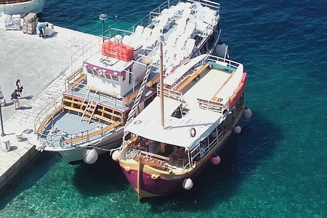 rent-a-boat-group-option-half-day