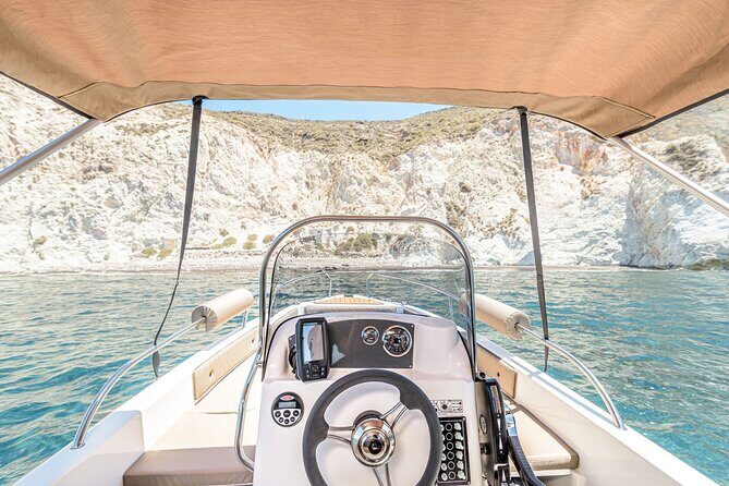 Rent a Boat in Santorini with Free License - Breaking Down the Day: Typical Experience