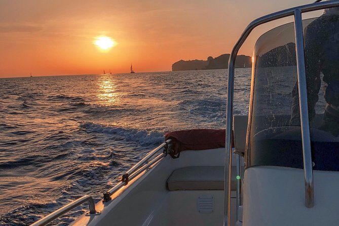 Rent a Boat in Santorini without a license *BRAND NEW BOATS 2024* - Why Rent a Self-Drive Boat in Santorini?