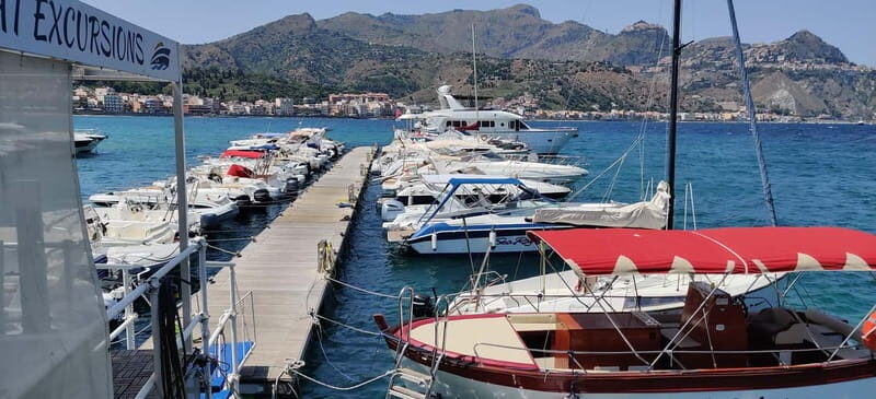Rent a boat in Taormina without a license - The Vessel: Comfort Meets Performance
