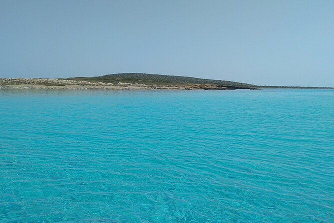 rent-a-boat-licence-free-to-discover-paros