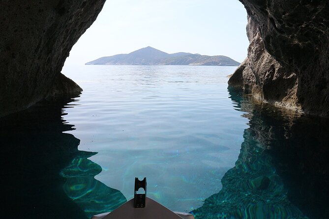 rent-a-boat-licence-free-to-discover-paros