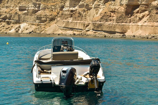 rent-a-boat-with-30-50hp-engine-in-santorini-without-a-license