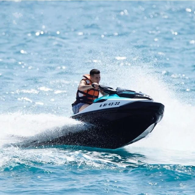 rent-a-jet-ski-without-license-in-barcelona