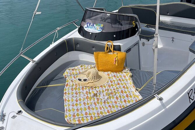 rent-a-new-boat-in-tropea-4-hours-to-discover-the-coast-of-the-gods
