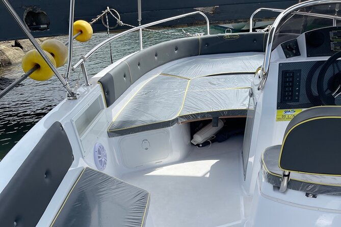 rent-a-new-boat-in-tropea-4-hours-to-discover-the-coast-of-the-gods