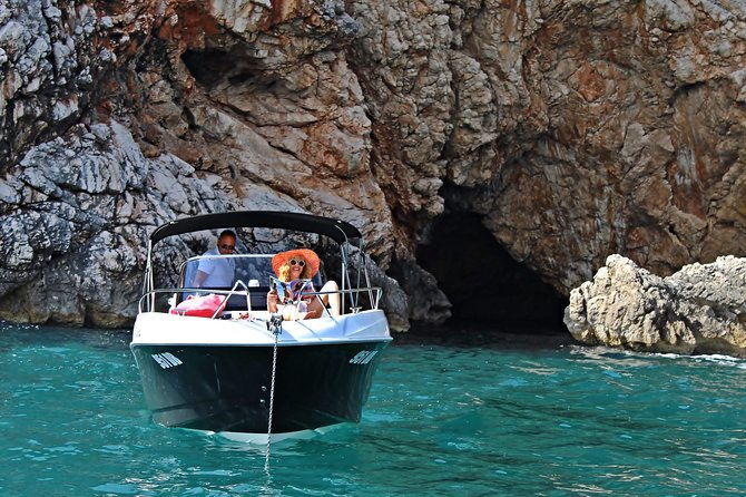 rent-a-speed-boat-and-explore-beaches-and-coves-of-elaphiti-islands