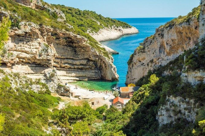 rent-a-speed-boat-from-split-or-trogir