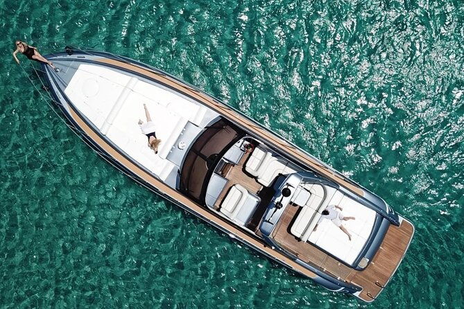 rent-a-yacht-at-mykonos-princess-v55