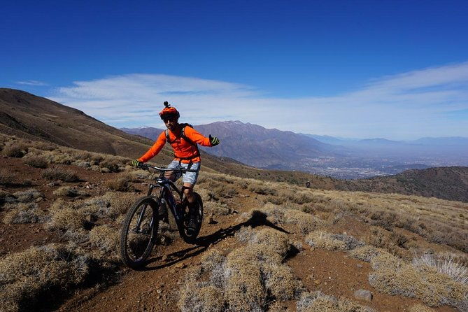 rent-an-electric-mountain-bike-in-santiago-to-ride-in-a-bike-park