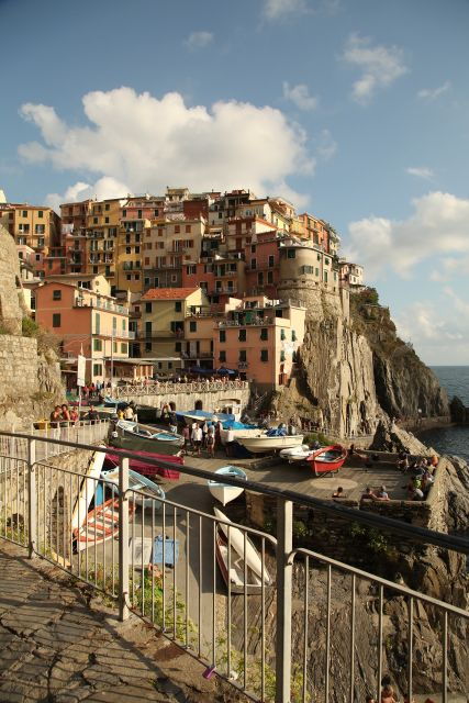 rent-canoe-kayak-riomaggiore