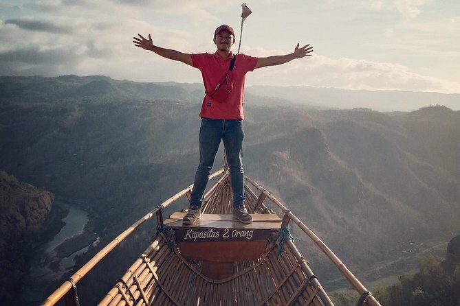 Rent car with speaking English driver in Yogyakarta - Why Choose a Private, Customizable Tour in Yogyakarta?