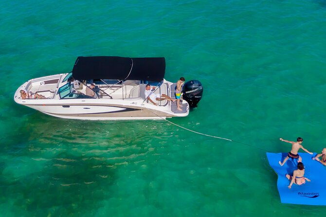 rent-the-best-boat-in-town-up-to-10-people