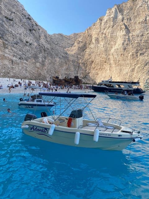 Rent your own boat with no license required - An Honest Look at the Experience