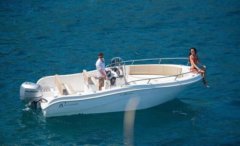 Rental Boat 40 HP - Whats Included and Whats Not  