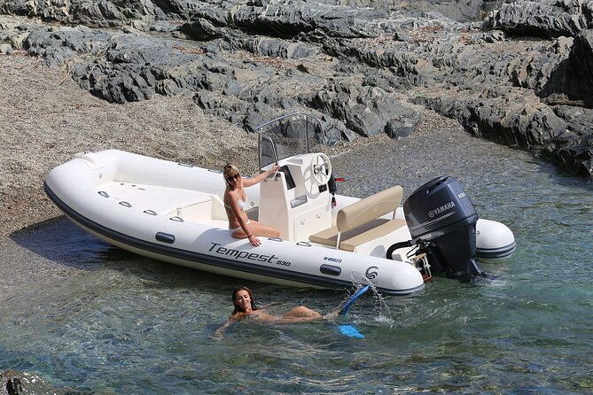 rental-capelli-tempest-530-max-6-people-40hp